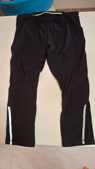 Pantaloncini da corsa e ciclismo neri