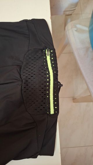 Pantaloncini da corsa e ciclismo neri