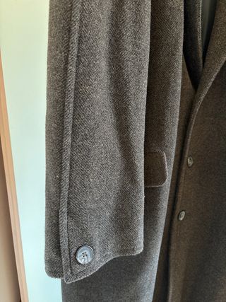 Cappotto in lana marrone e Verdone