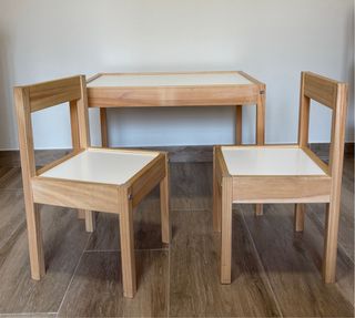 Mesa y 2 Sillas del modelo LATT de Ikea