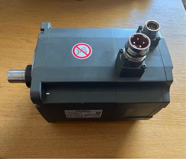 Servomotor Siemens SIMOTICS S-1FL6