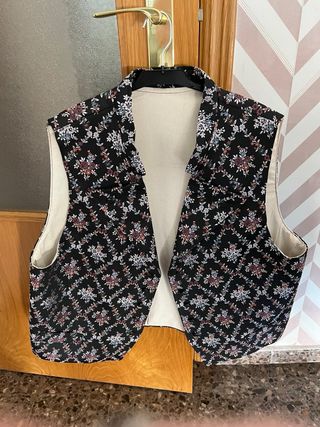 Traje de fallero gris a rayas