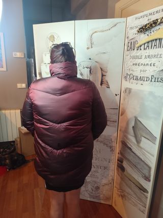 Cazadora granate acolchada