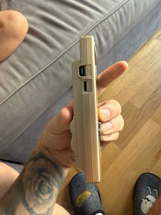Nintendo Game Boy Light Gold semi nueva