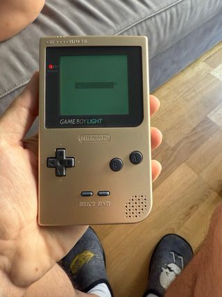 Nintendo Game Boy Light Gold semi nueva