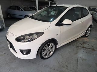 Mazda 2 2010