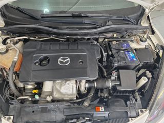 Mazda 2 2010