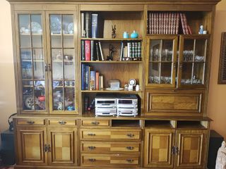 Mueble de Salón Madera y Cristal