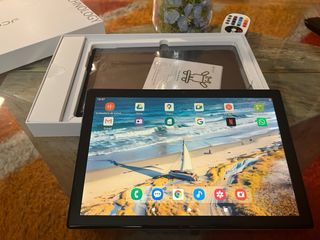 Tablet con logo BDF
