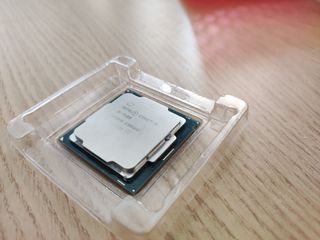 Procesador Intel Core i5-7400
Funciona perfectamen