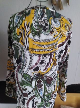 Blusa de gasa estampada