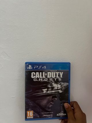 PS4 Pro + 5 Juegos + Mando
