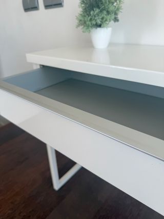 Consolle da tavolo o da ingresso bianca