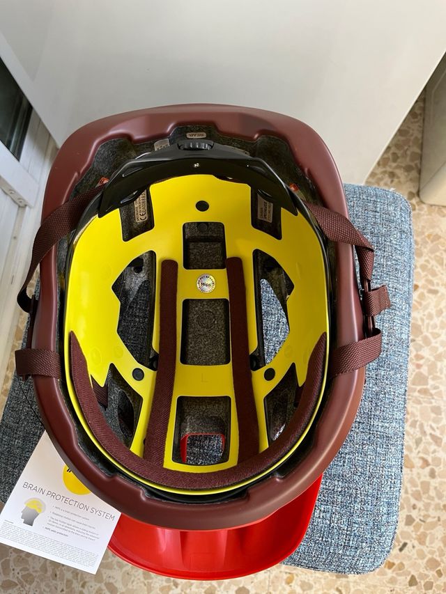 Casco ciclismo Specialized Camber MIPS a estrenar