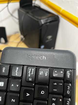Teclado y Ratón Inalámbrico Logitech Negro