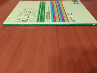 "La prova INVALSI di italiano per le medie" usato