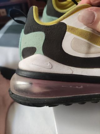 Zapatillas Nike Air React Beige y Morado