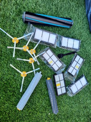 Accesorios Roomba: Filtros y Cepillos