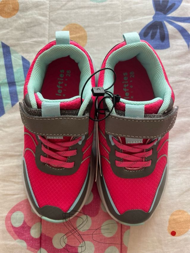 Deportivas niña varias tallas y modelos