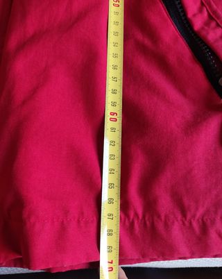 Cortavientos chico rojo