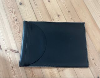 Funda portátil negra 30x40