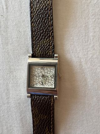 Reloj Louis Vuitton