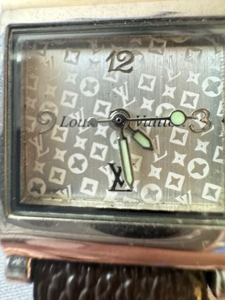 Reloj Louis Vuitton