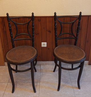 Sillas antiguas vintage de rejilla