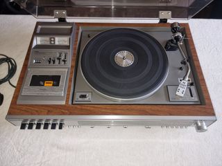 Aiwa Music System 1976 - Averiado