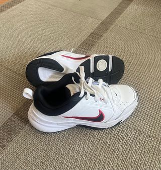 Zapatillas Nike Defy All Day Blancas y Negras