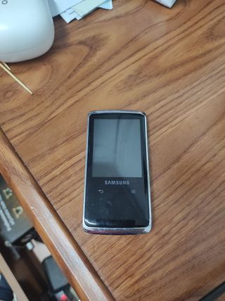 Reproductor MP3 Samsung Plata