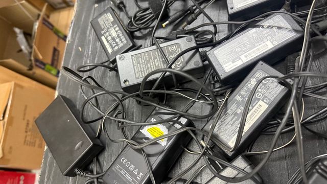 cargadores varios portátil