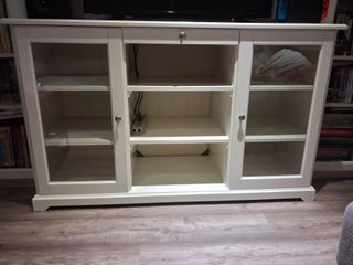 Cómoda Ikea Blanca con Puertas de Cristal