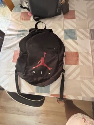 Mochila Jordan Negra