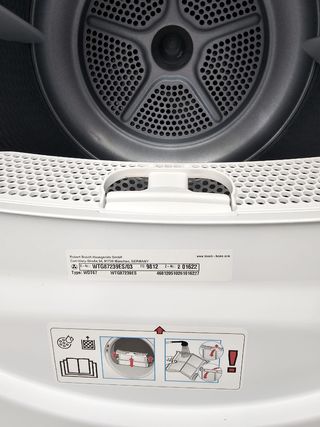 Secadora Bosch Serie 6 8kg Color de bomba +grantia