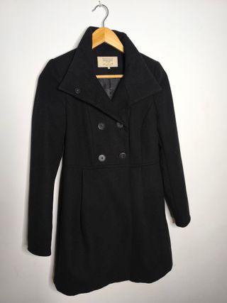 Abrigo negro Zara talla XS