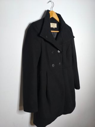 Abrigo negro Zara talla XS