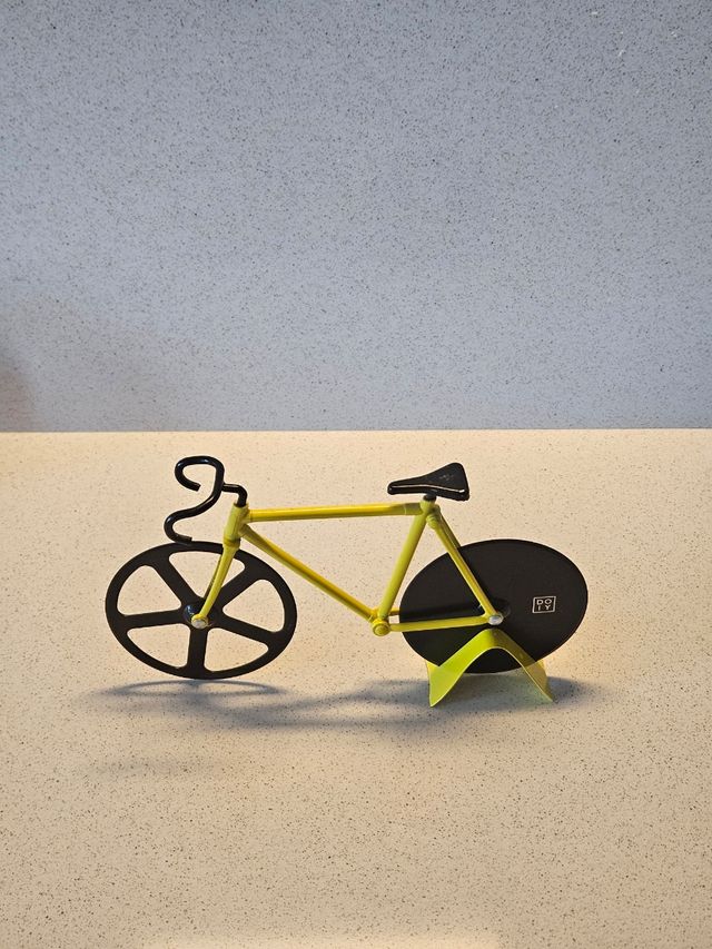 The Fixie cortador de pizza DOIY