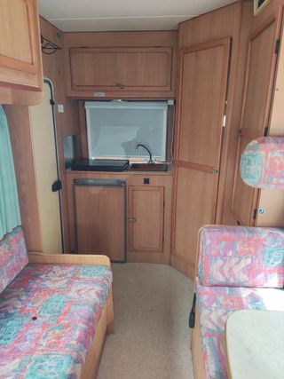 Autocaravana Elnagh Ahorn Camp 300
