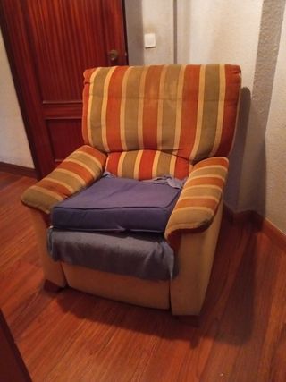 Sillón reclinable de tela 