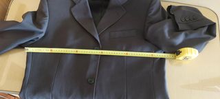 Traje de hombre gris