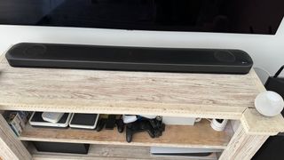 Barra de Sonido LG SK9Y + Altavoces Traseros SPK8
