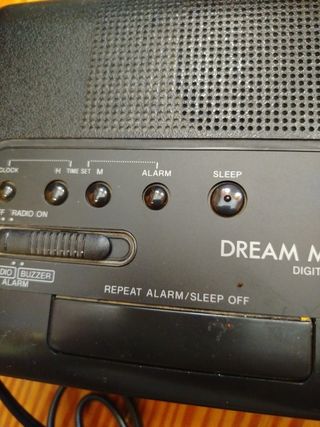 Radio Despertador Dream Machine Negro