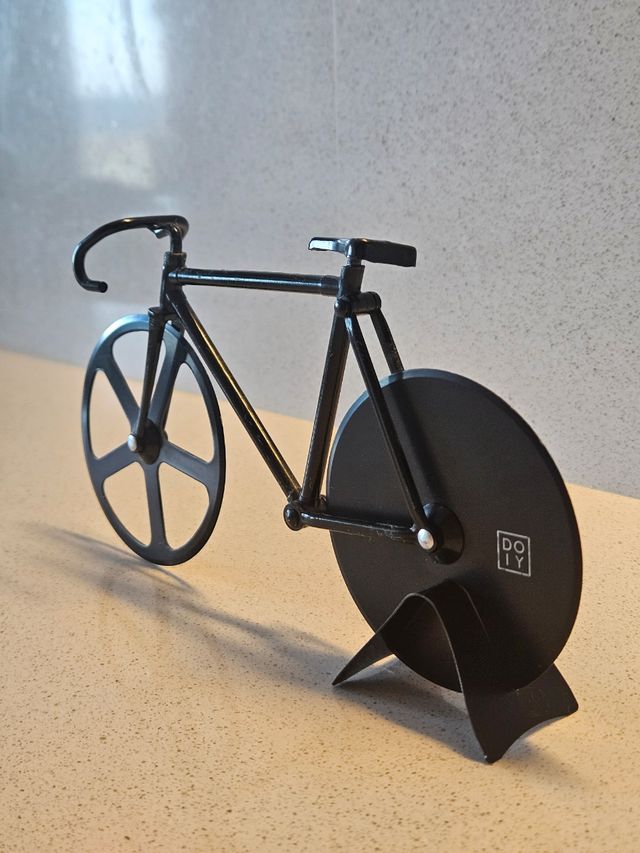 The Fixie cortador de pizza DOIY