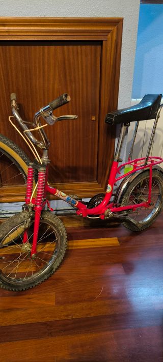Bicicleta BH roja