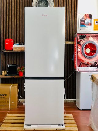 Frigorífico Hisense No Frost 179x60cm en FRIGOMARK