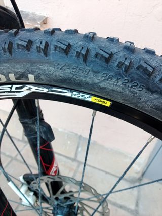 Bicicleta MTB Canyon 26 Aluminio