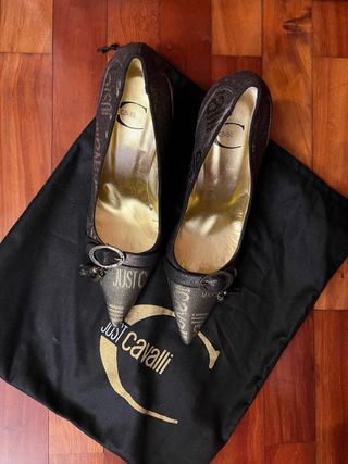 Zapatos de Salón Just Cavalli Negros y Dorados