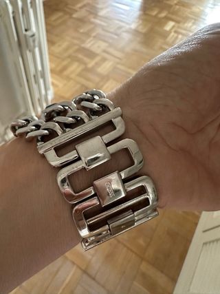 Reloj Guess plata cristales azules y transparentes