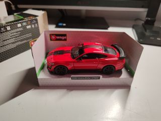 Ford Mustang Shelby GT500 1:32 Burago